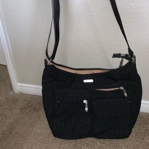Baggallini rfid protection crossbody travel bag